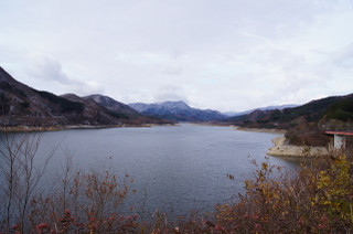 七ヶ宿ダムのダム湖