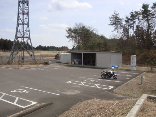 小田ダムの展望台です。駐車場が整備されています。