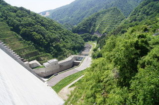 長井ダム下流方向